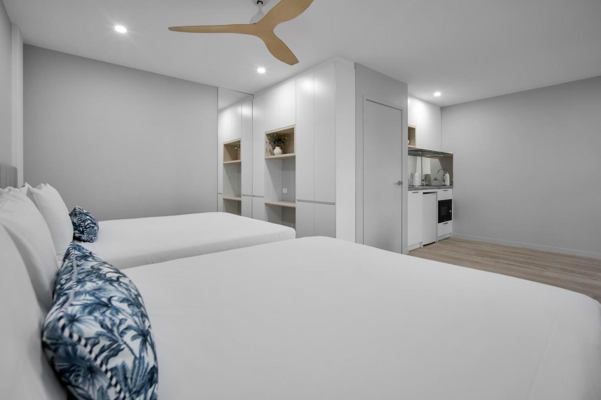 Belmoral Corporate Suites (Adults Only) Townsville Exterior foto