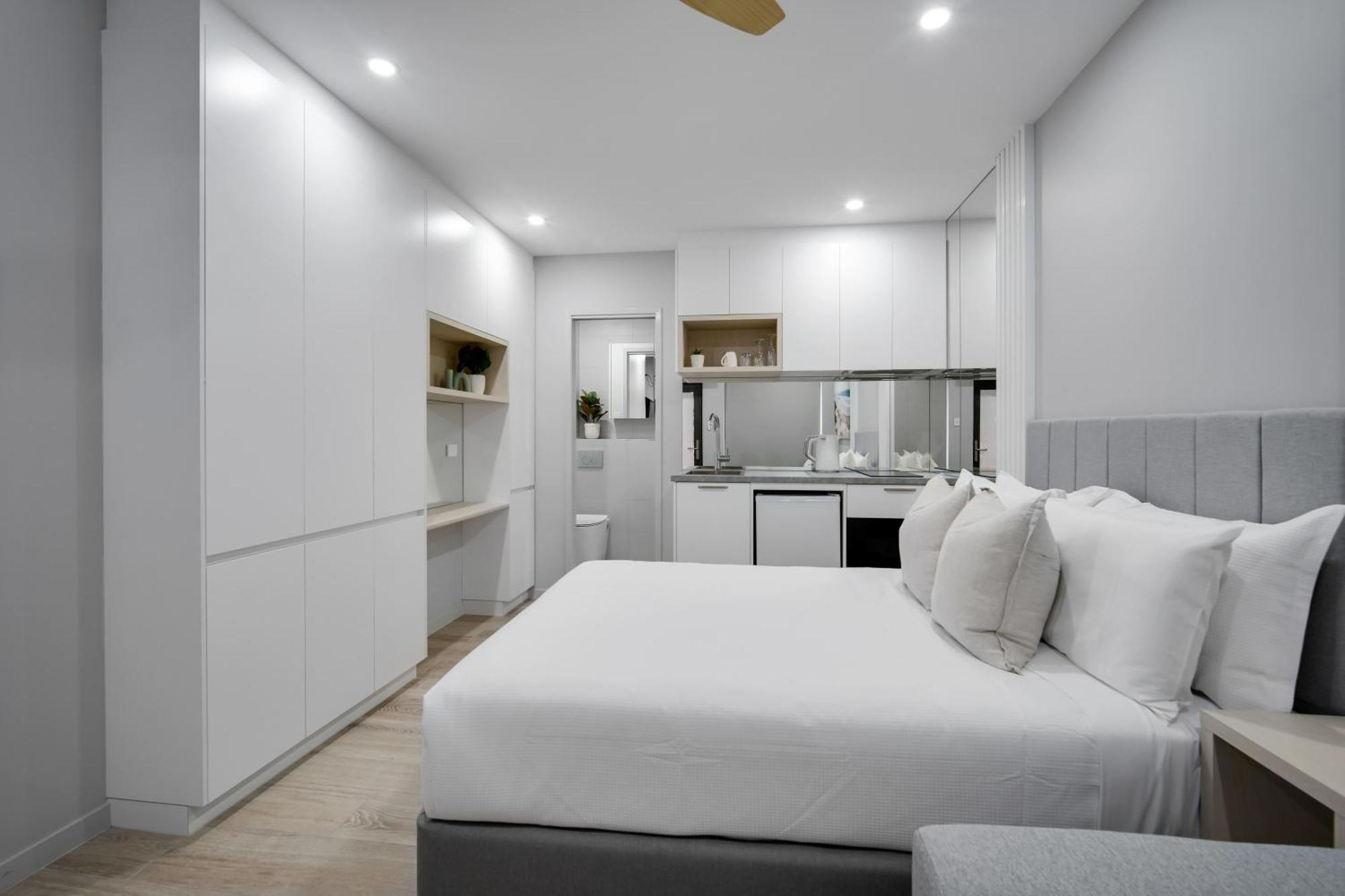 Belmoral Corporate Suites (Adults Only) Townsville Exterior foto
